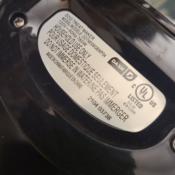 Dash Express Dog Bone Treat Maker - Picture 8 of 8